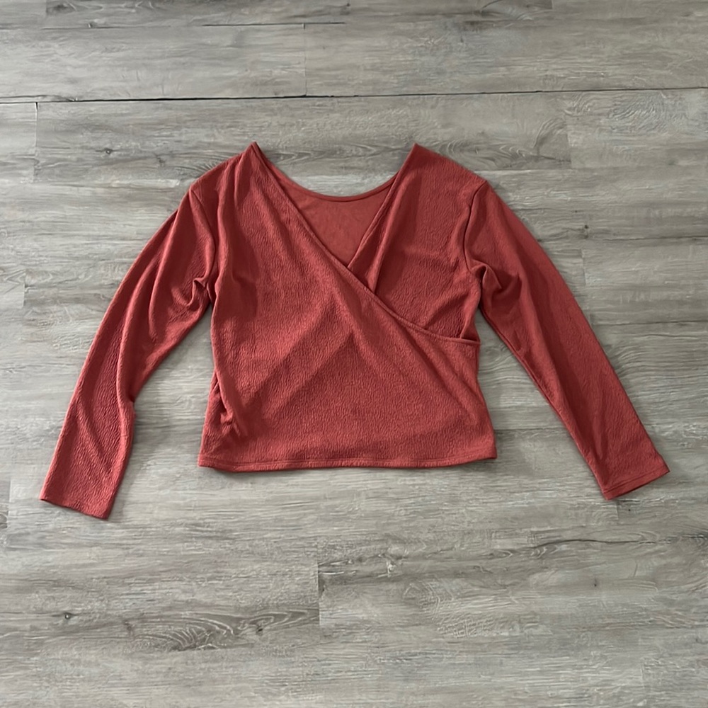H&M | Wrap Back Long Sleeve